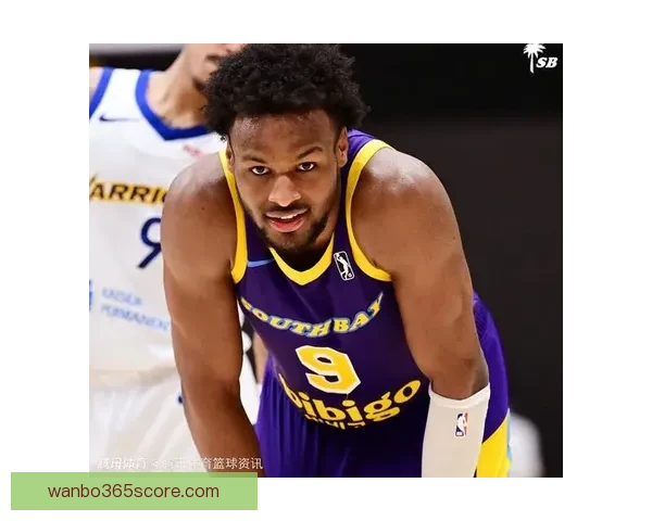 布朗尼回忆与父亲单挑比赛：赢得比赛后他不小心打碎了篮板